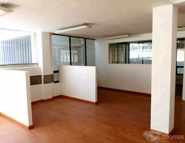 Rento 1,500 m2 bodega Naucalpan