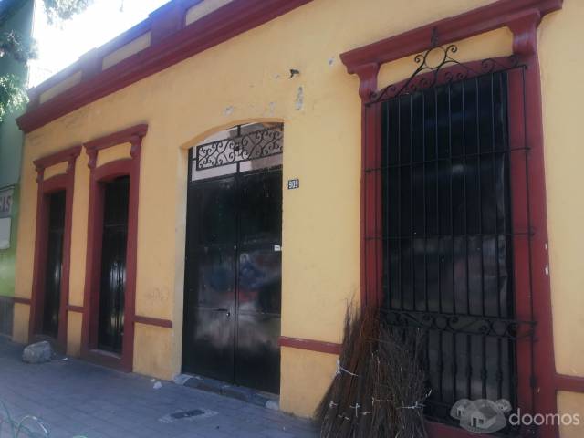 BODEGA O LOCAL EN RENTA EN AV. 18 Pte. 909 y 913