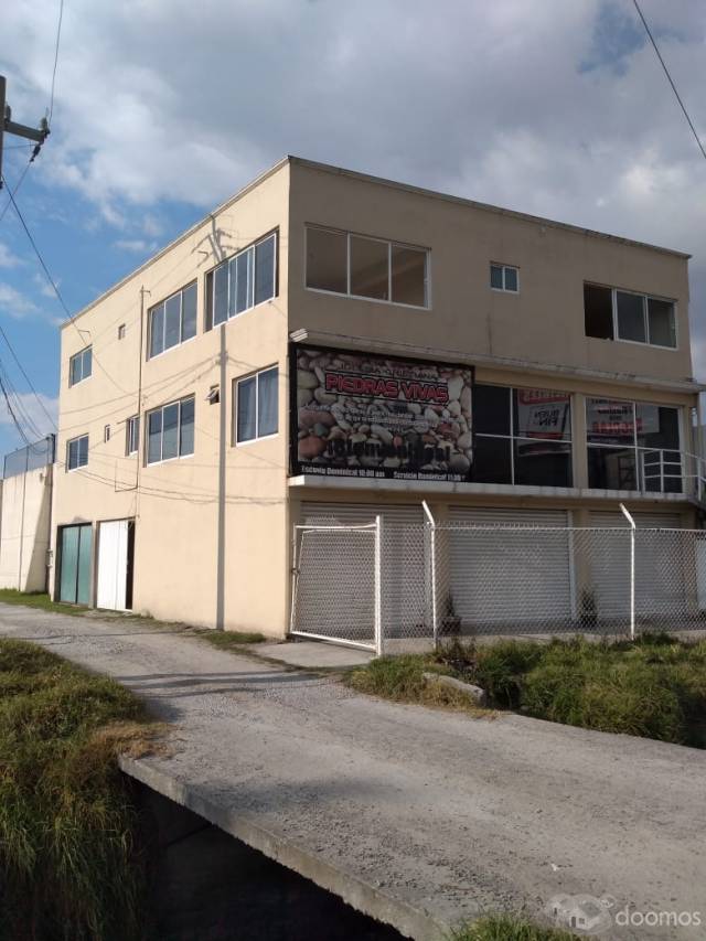 SE VENDE BONITO EDIFICIO DE OFICINAS, NEGOCIOS Y HABITACIONAL