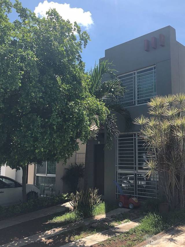 HERMOSA CASA  EN VENTA