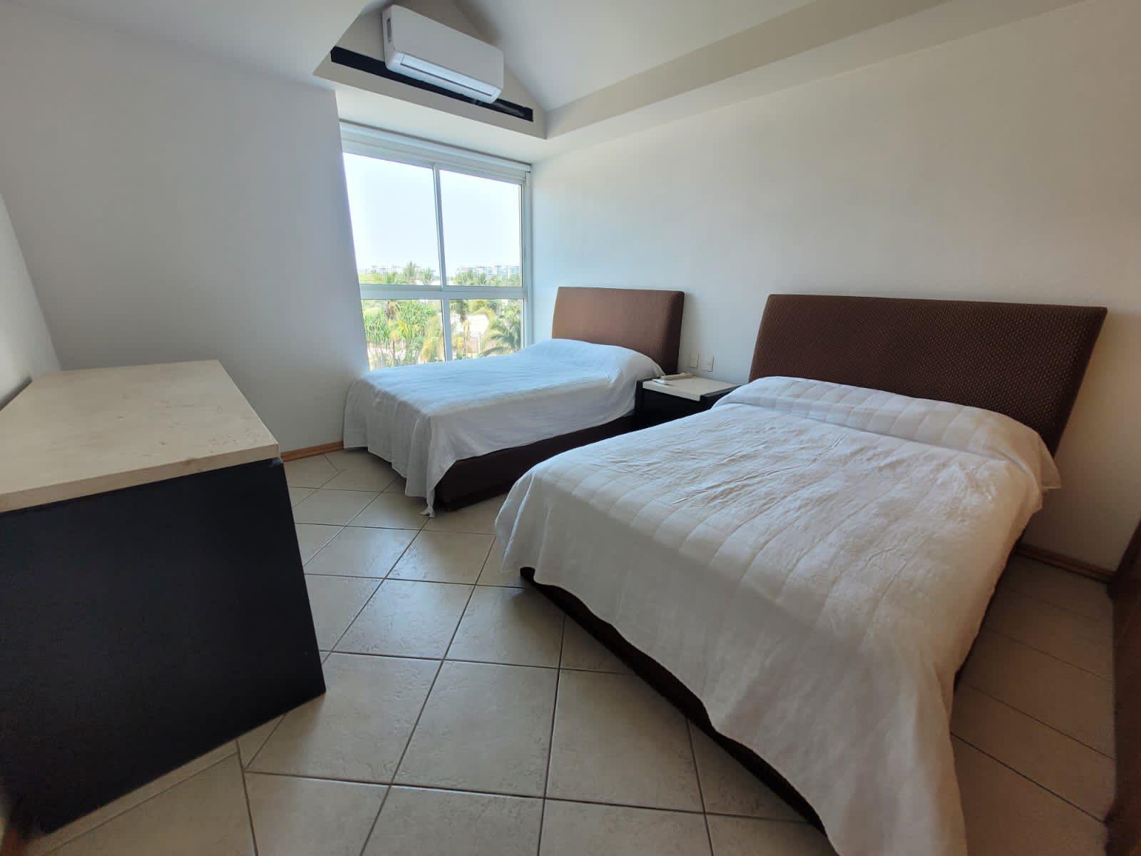 Departamento en venta en Palaya Diamante Acapulco, Maralago