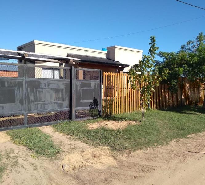 Casa con galpón en venta en San José Entre Ríos