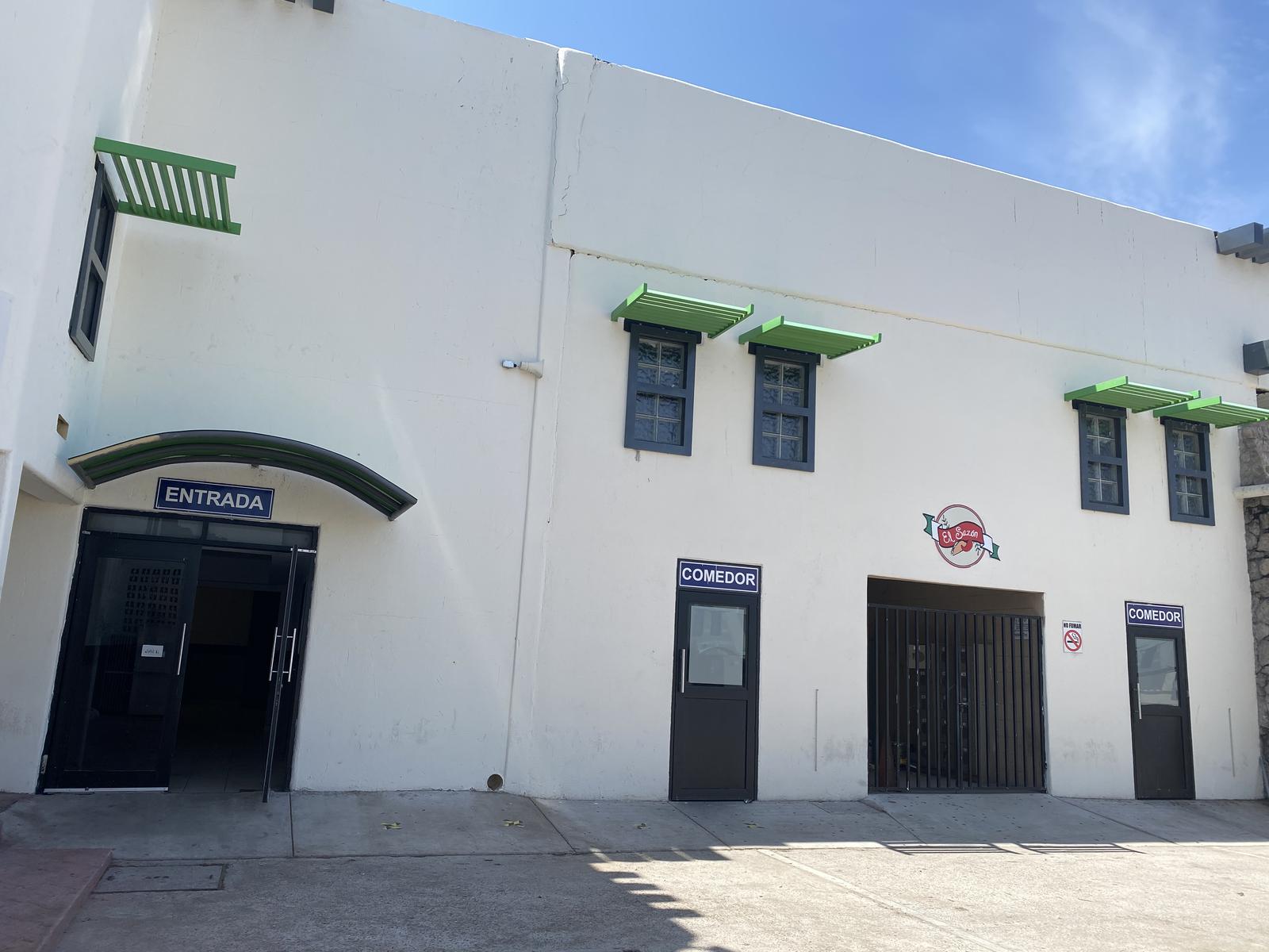 Bodega en Renta, 3600 m2, en Blvd. Solidaridad, Col. Villa de Seris Sur, Hermosillo Sonora.