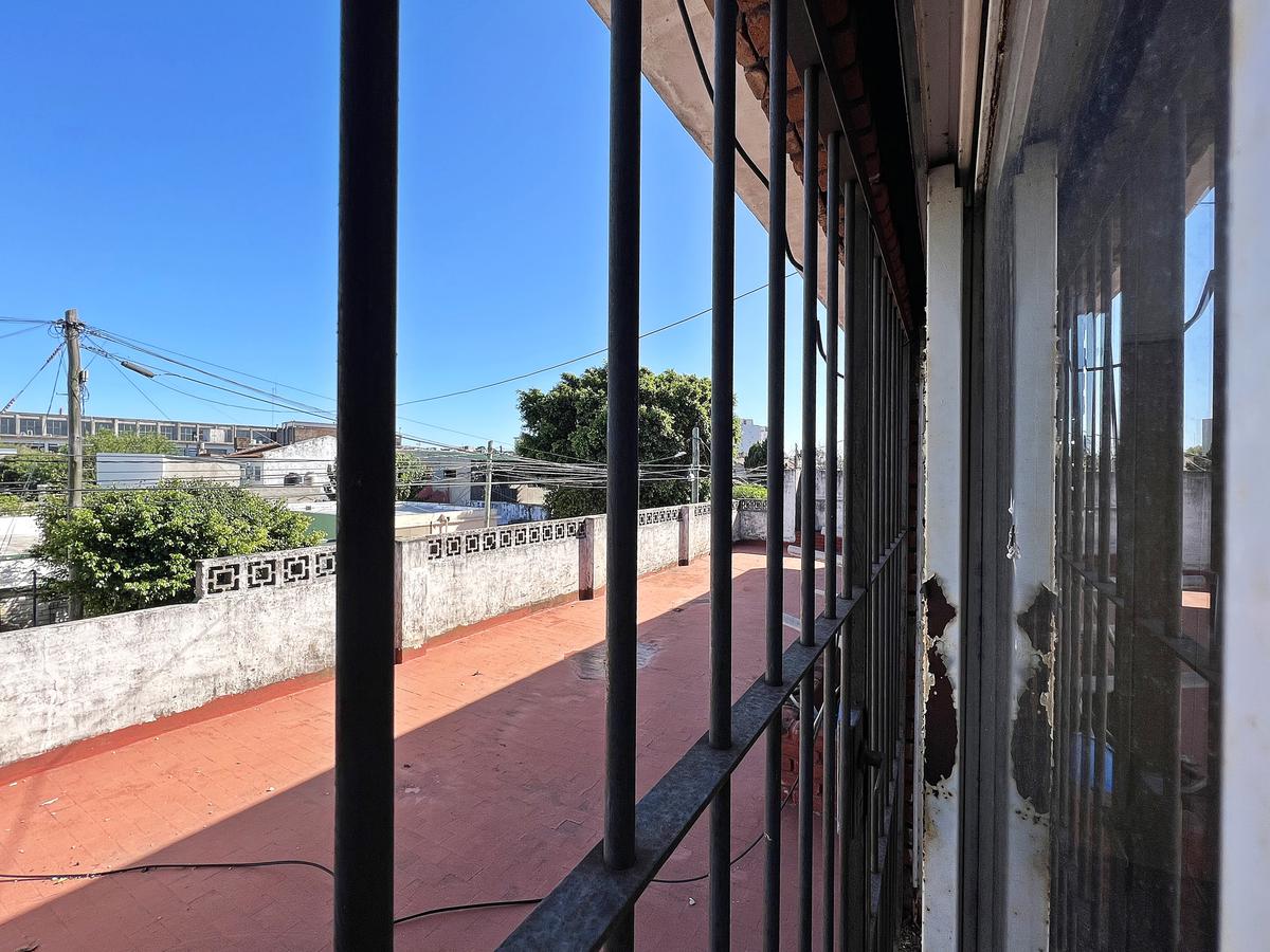 VENTA CASA MULTIFAMILIAR EN VILLA ADELINA