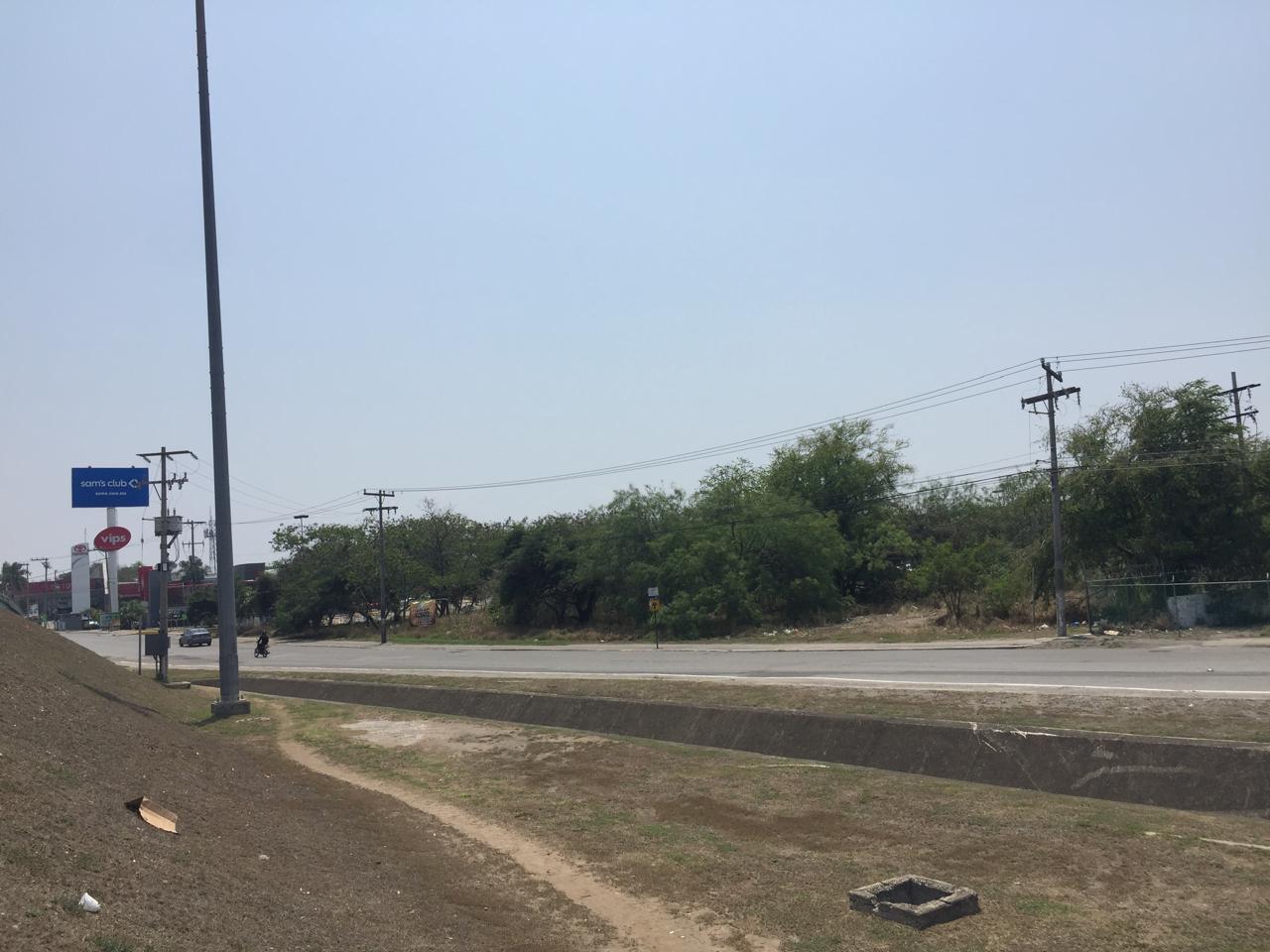 Terreno en  Avenida Miguel Hidalgo s/n colonia Arenal, Tampico