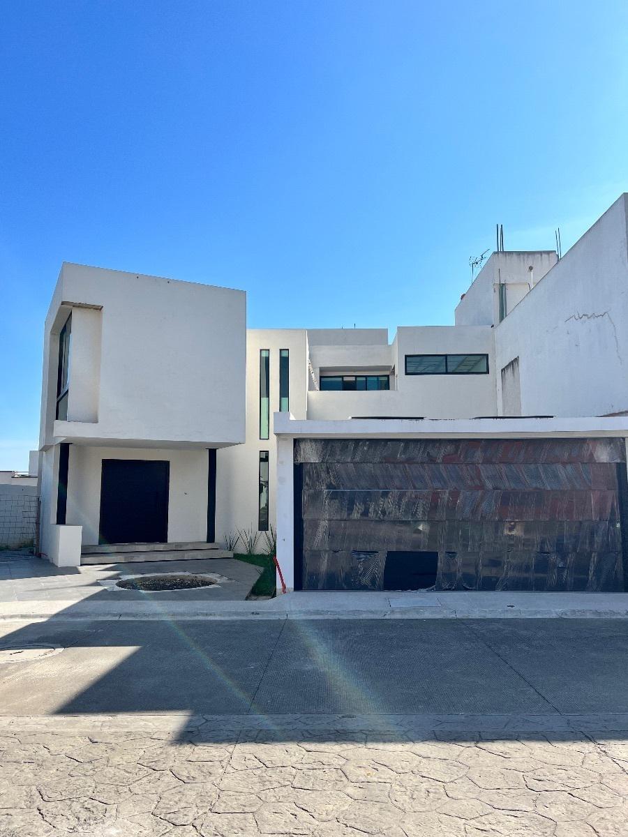 CASA EN MONTE MAGNO XALAPA