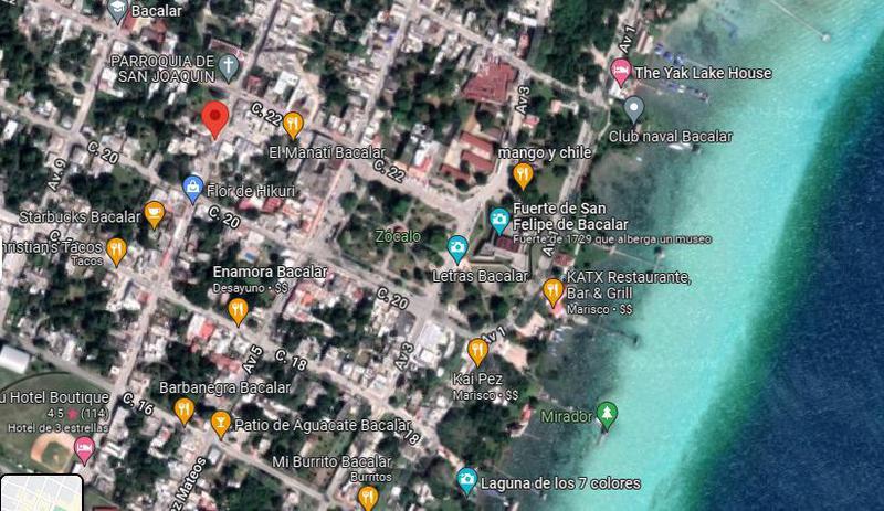 BACALAR SOBRE LA AV 7 ZONA DE TIENDAS RESTAURANTES A 1 CUADRA DEL FUERTE