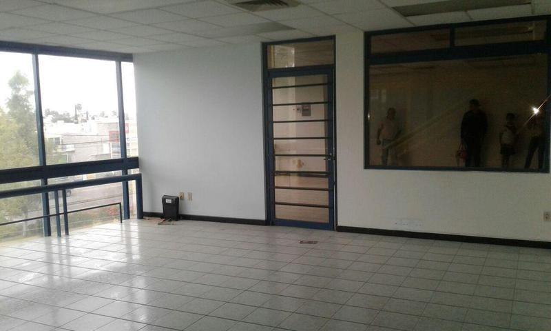 Oficinas en renta en Fracc. Bosques del Prado en Aguascalientes.