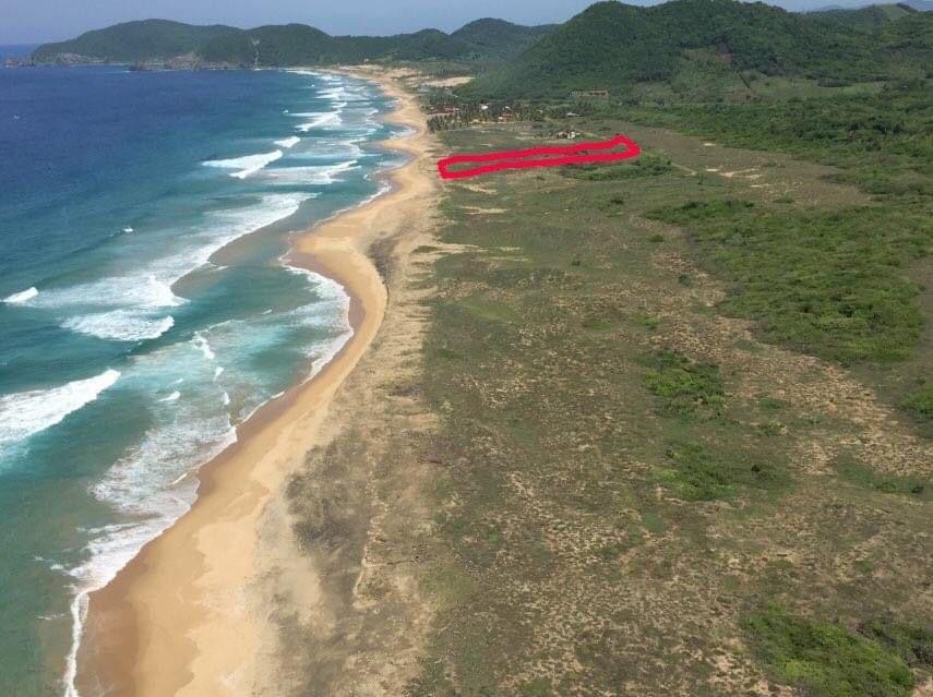 Terreno en Tecpan de Galeana Centro