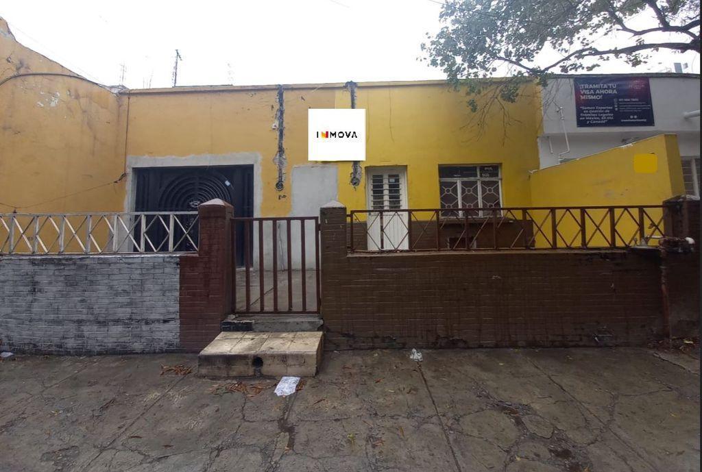 VENTA DE CASA O TERRENO EN EL CENTRO