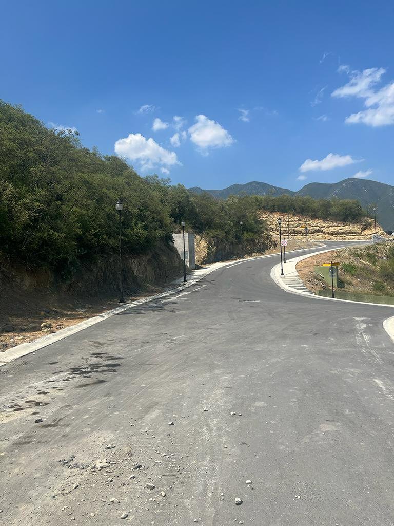 ESTUPENDO TERRENO EN LOMA BONITA