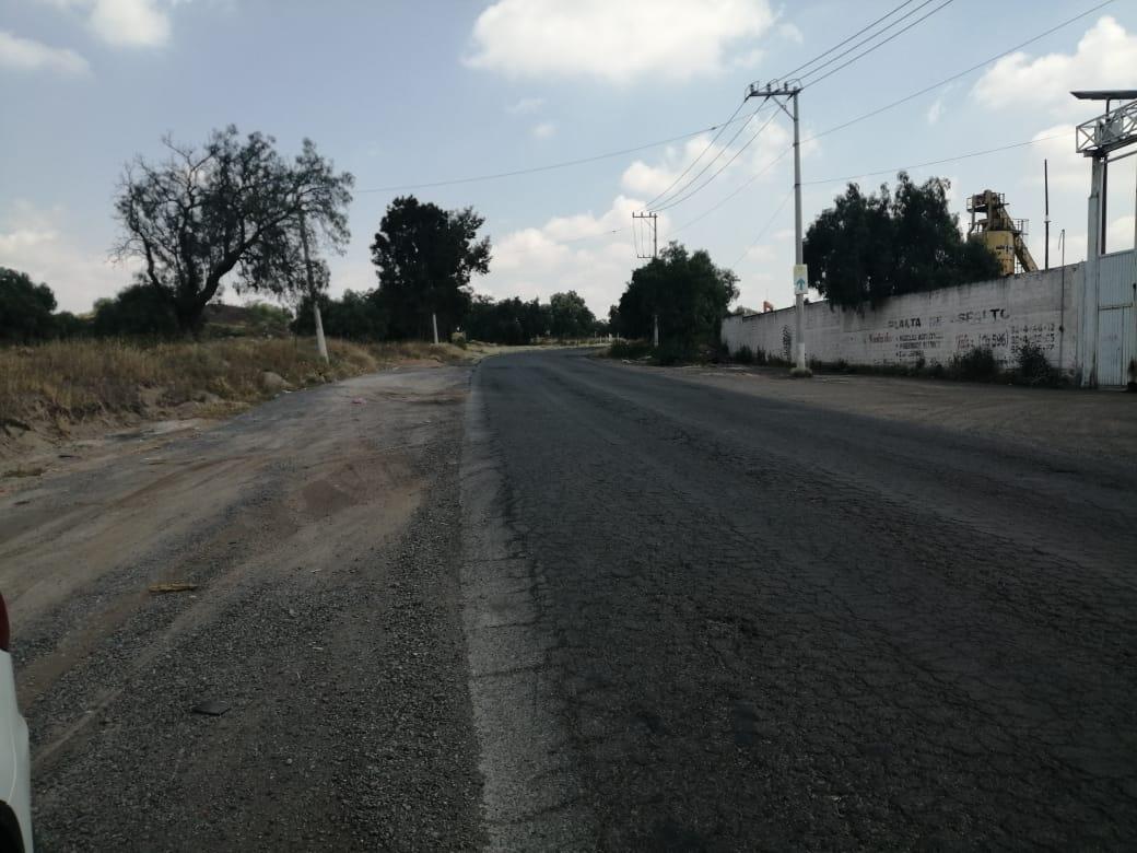 RENTA TERRENO CARRETERA FEDERAL- AUTOPISTA, REYES ACOZAC SUP. 24,317 MTS