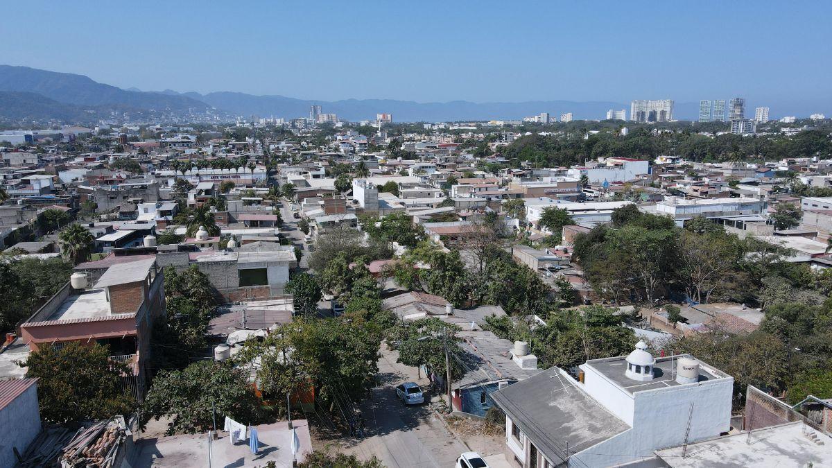 Terreno en Venta en Pitillal con Vista a Bahia de Puerto Vallarta.