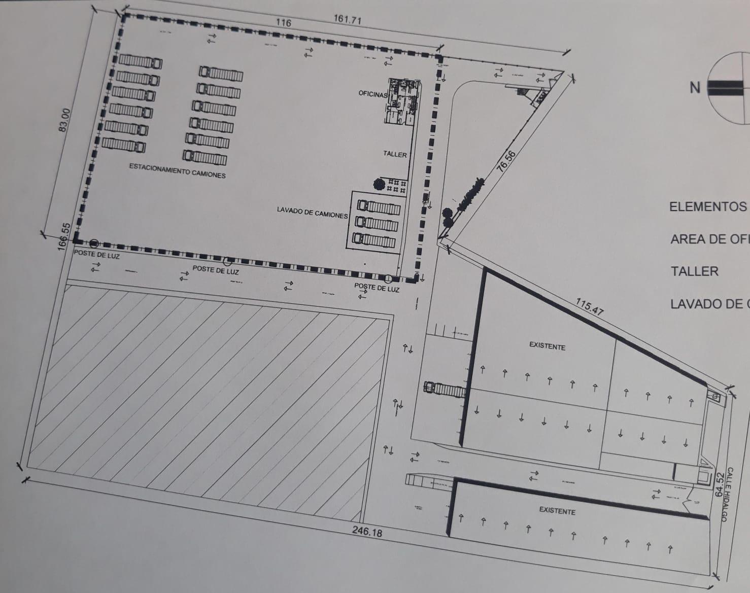 Patio de Maniobras con Oficina y Taller