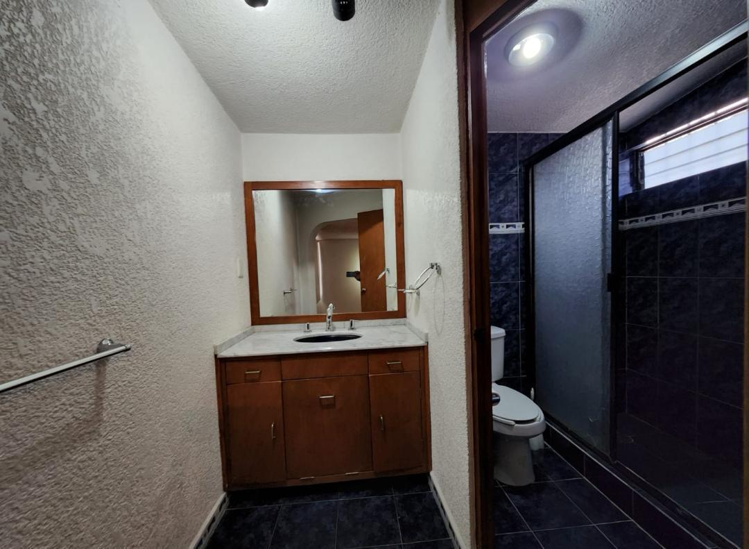 DEPTO EN RENTA $24,000 PARQUE SAN ANDRES. COYOACÁN. 130 M2. CON 2 ESTACIONAMIE