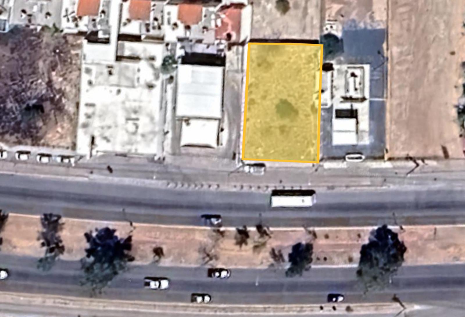 VENTA DE TERRENO CON GRAN UBICACIÓN EN TERCER ANILLO SUR 07CH