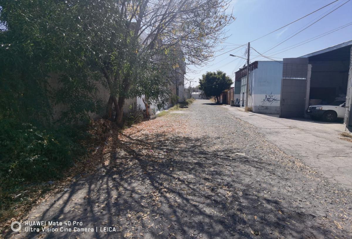 Bodega comercial - Barrio La Cruz