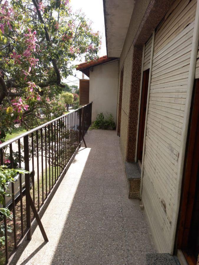 Venta en Block en Jose C Paz: Dpto de 3 Amb + 2 Locales