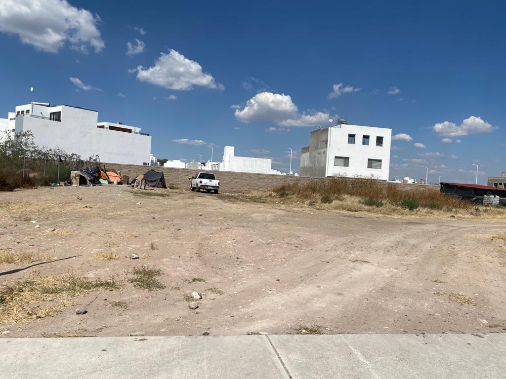 Se Renta Terreno con Uso de Suelo Comercial de 617 m2, de Oportunidad..