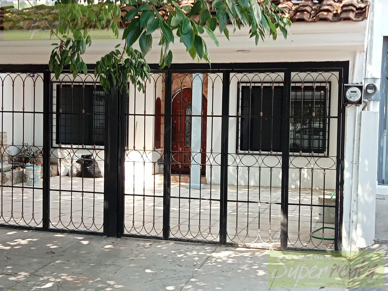 Casa en venta recién remodelada Capuchinas Chapalita