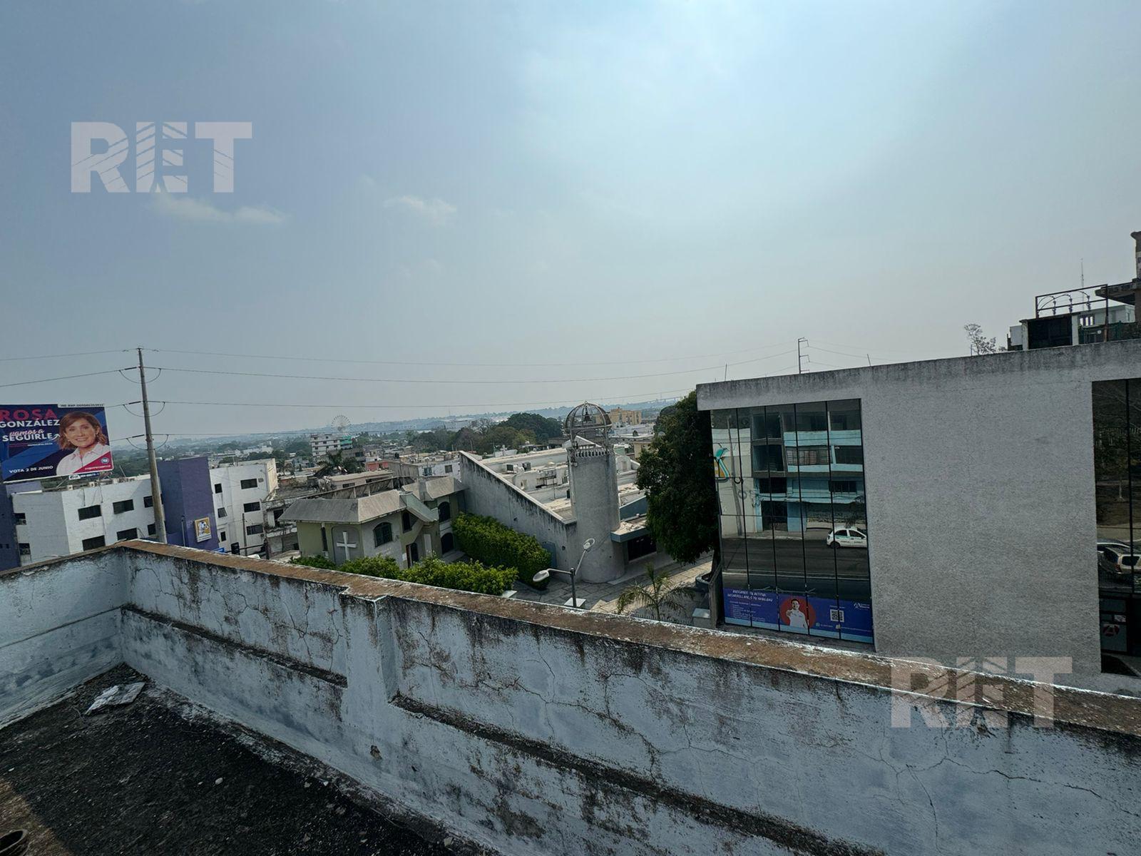 Edificio potencial para consultorios o condominios