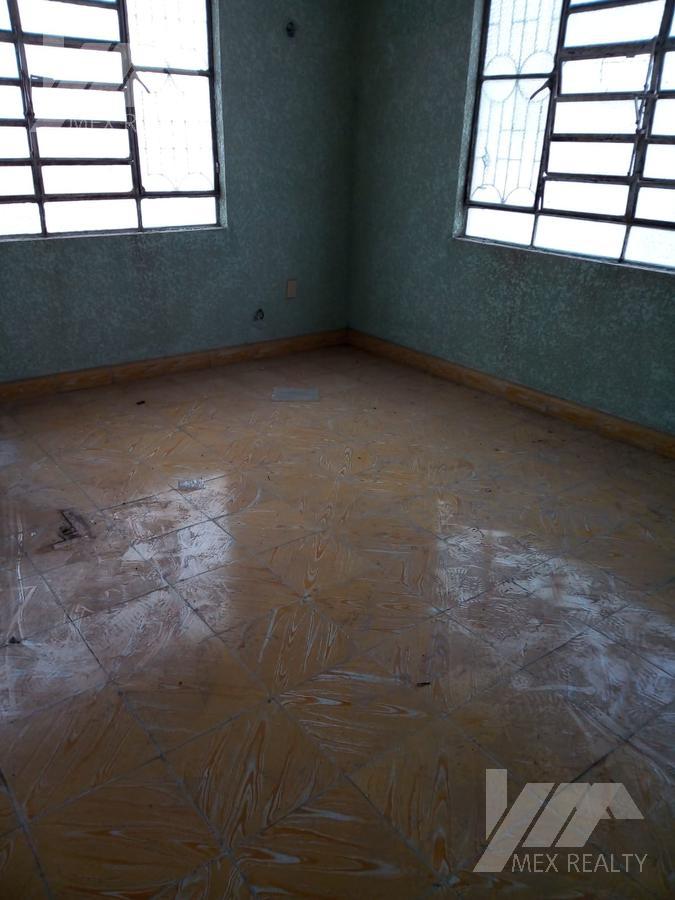 Casa en Venta 3 Recamaras en Colonia Santa Ana, San Francisco de Campeche, Escritura y Posesión, Solo contado muy negociable, Clave CLAU121 B