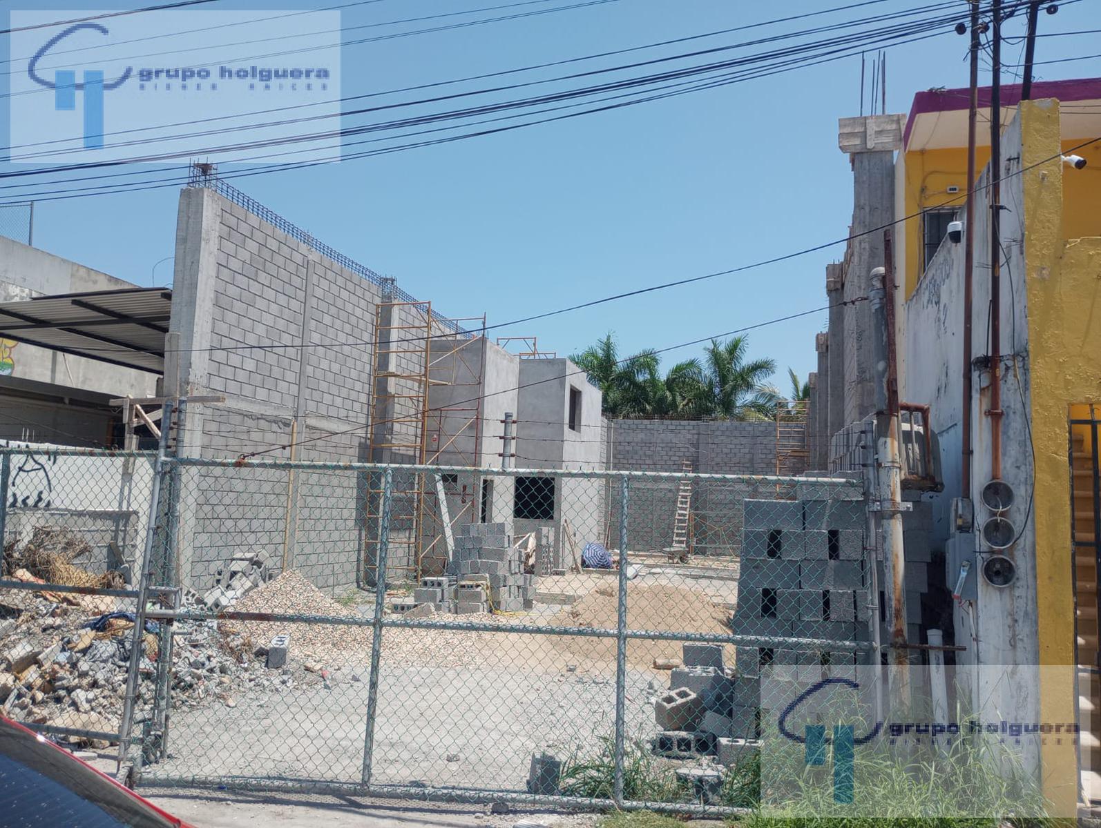 B-123 Bodega en Renta sobre la Carretera Tampico-Mante entre calle México y Panamá, Tampico, Tam