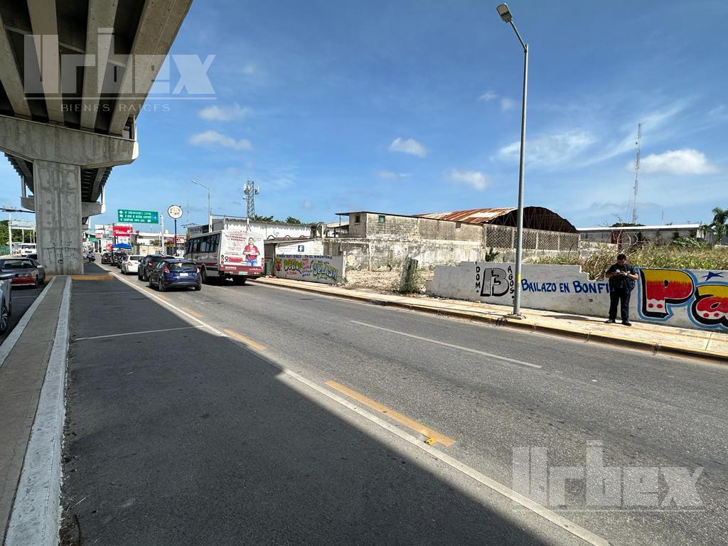 SE RENTA TERRENO COMERCIAL EN AV. GOBERNADORES, CAMPECHE