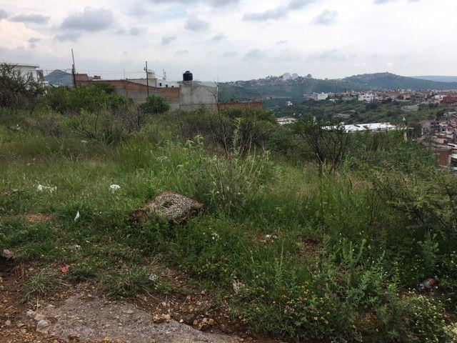 Terreno en venta en Marfil, cerca de la Antigua via