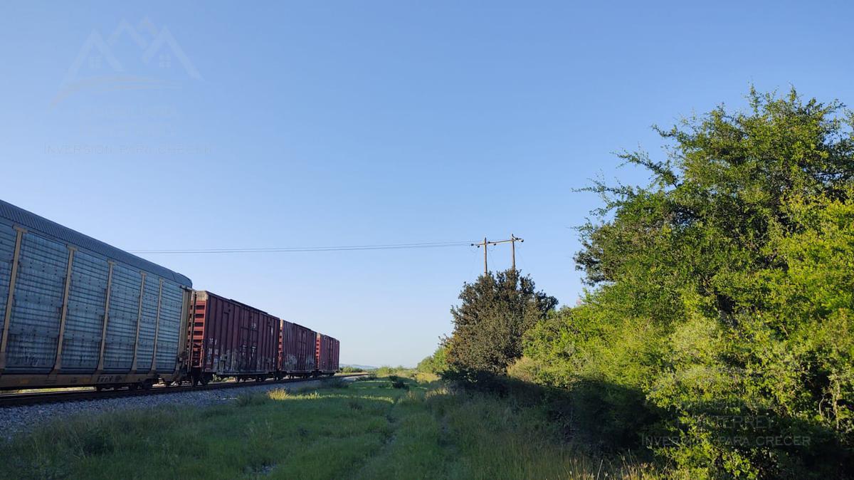 TERRENO EN VENTA DE 30 HECTÁREAS INDUSTRIAL CON VÍA F.F.C.C. VILLA ALDAMA NUEVO LEÓN.