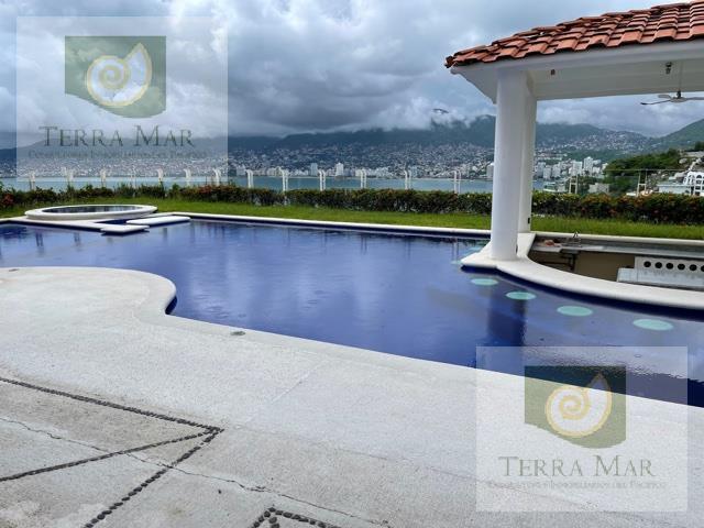 Casa en venta, Fraccionamiento Las Brisas, Sección La Concha.