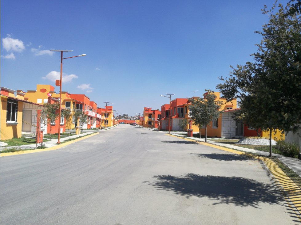 VENTA DE CASA EXCELENTE DOS PLANTAS EN ACCESO A TELLEZ PACHUCA HGO