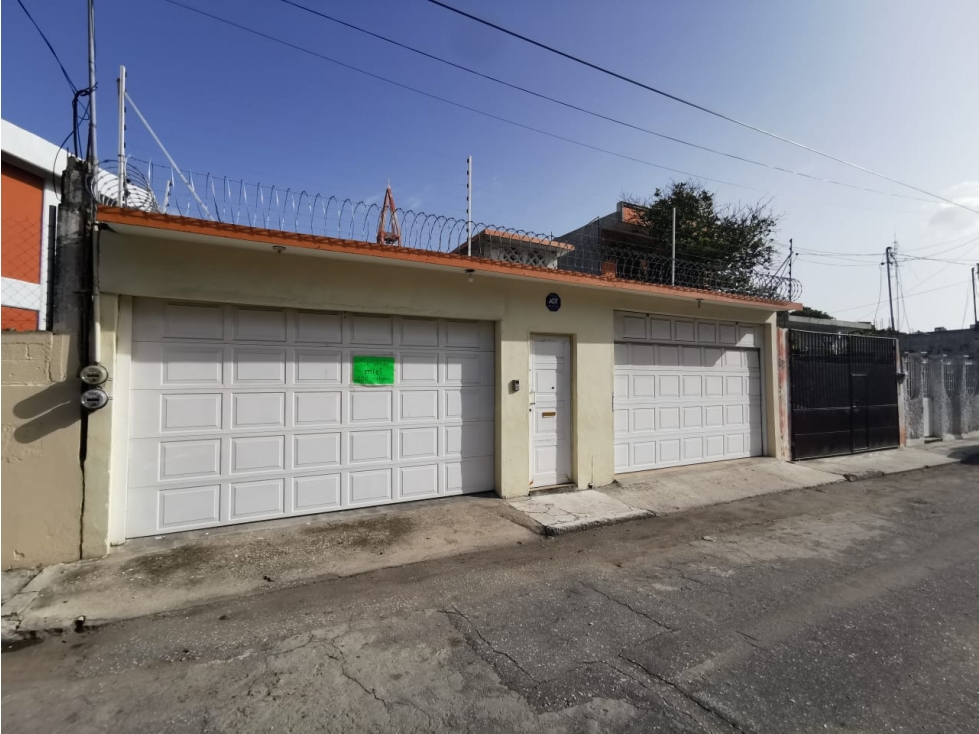 RENTA O VENTA CASA DE 5 RECAMARAS EN SANTA MARGARITA CD DEL CARMEN