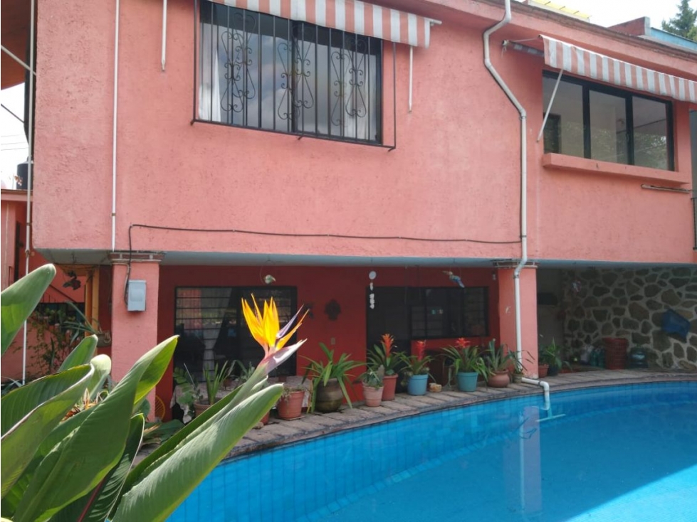 Venta de Casa Sola en Loma Linda