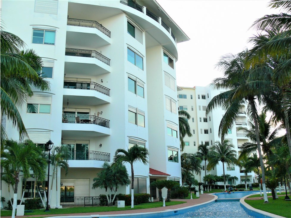 VENTA DEPARTAMENTO ISLA DORADA, ZONA HOTELERA CANCÚN