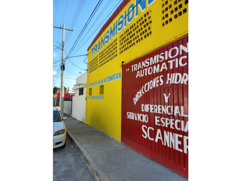 Inmueble comercial en RENTA conformado de oficinas, local y bodega