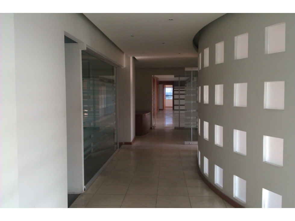 Oficina en renta Gustavo Baz - Echegaray 265 m2