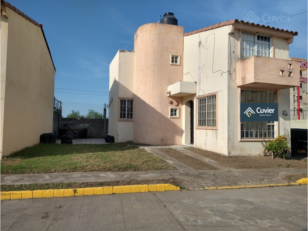 CV303-EL CASA EN VENTA, FRACC. CAMPANARIO, ALTAMIRA