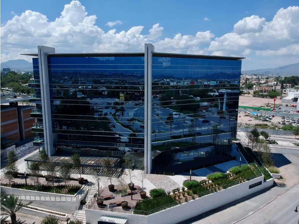 OFICINAS EN RENTA EN LOS PARQUES DE 191M2. ALF