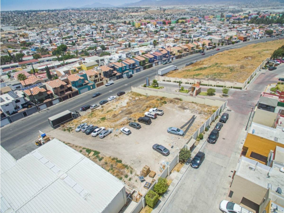 VENTA DE TERRENO COMERCIAL EN EL LAGO EN TIJUANA BAJA CALIFORNIA