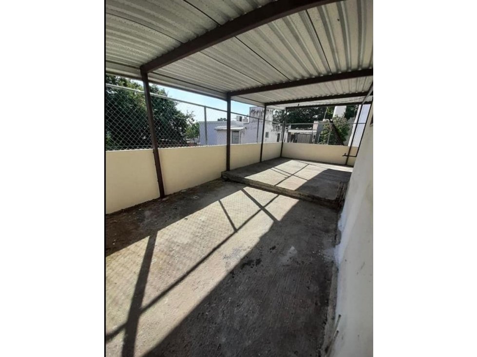 EXCELENTE CASA EN VENTA EN COTO ARBOLEDAS ZONA CENTRO COLIMA