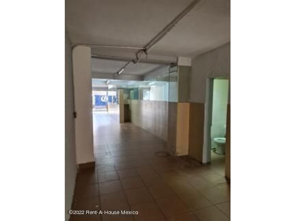 Local Comercial en Renta Doctores Andador Arcos de Belén RT 22-5237