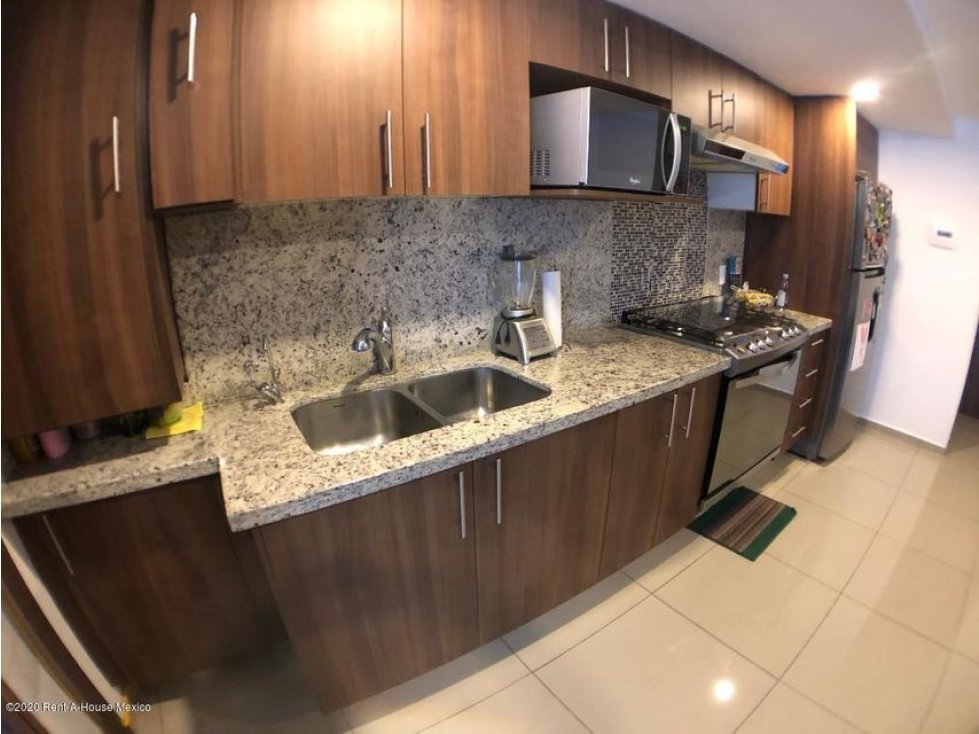 Departamento en Venta en Blvd. Adolfo López Mateos 21-709