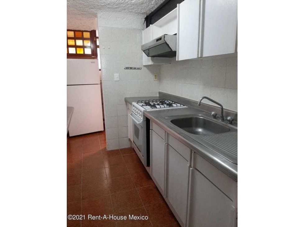 Departamento en Renta en Lomas de Sotelo  FF  22 - 37 - 1