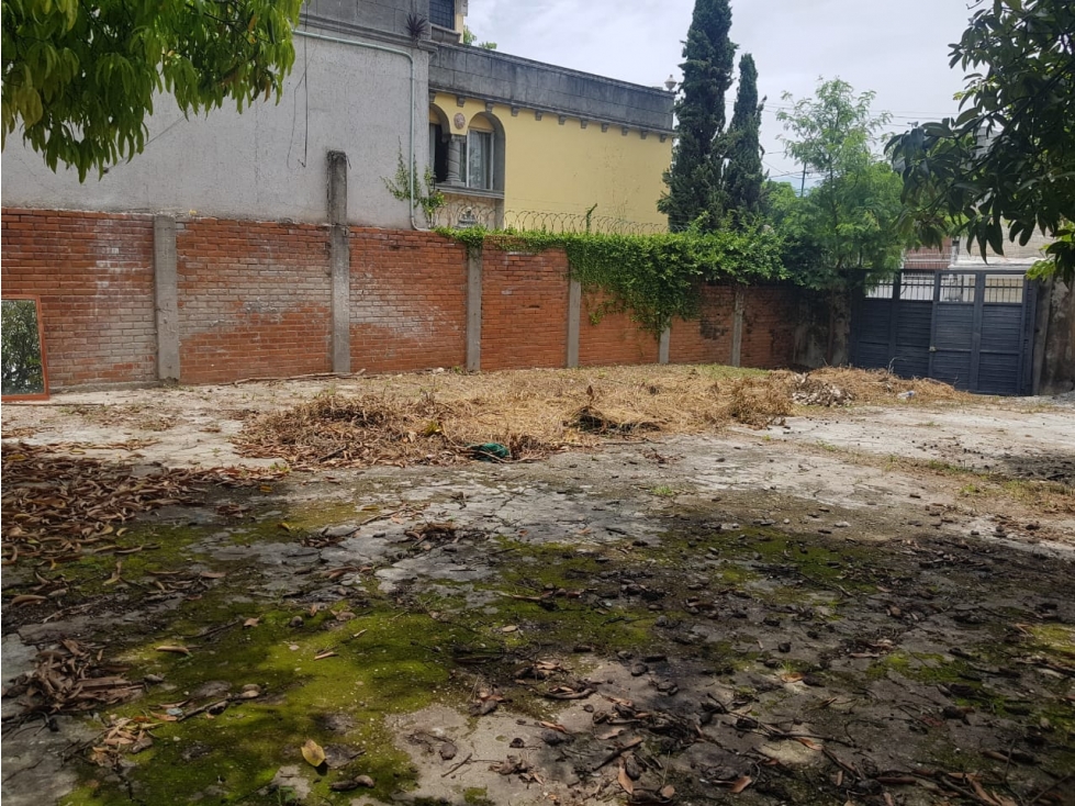 SE VENDE TERRENO BARDEADO EN JARDINES DE TUXTLA