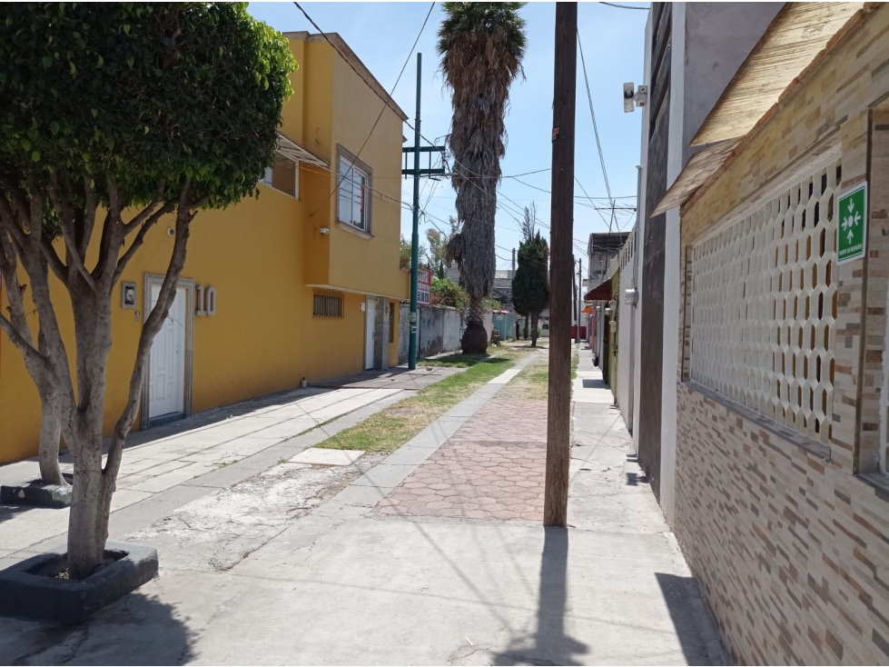 Tres Terrenos de 95 m2 Juntos son Aproximadamente 285 m2 Ecatepec