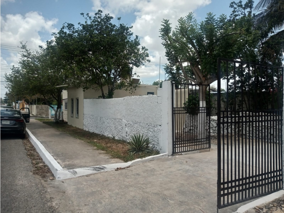 Casa en Esquina en Colonia Amalia Solórzano, Mérida, Yucatán