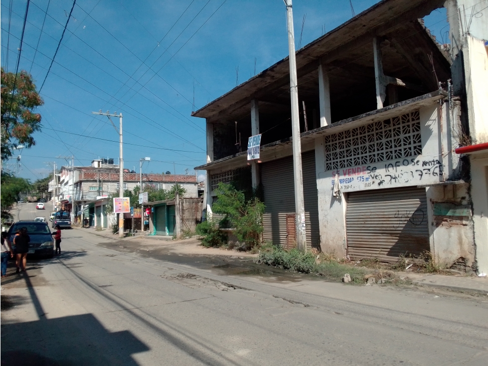 BODEGA CON AMPLIO TERRENO EN  VENTA LAS CRUCES ACAPULCO