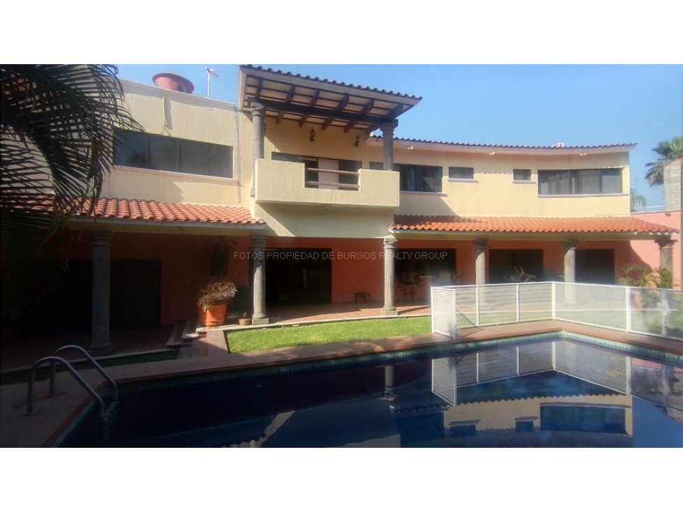 BRG | CASA EN VENTA EN BURGOS DE CUERNAVACA