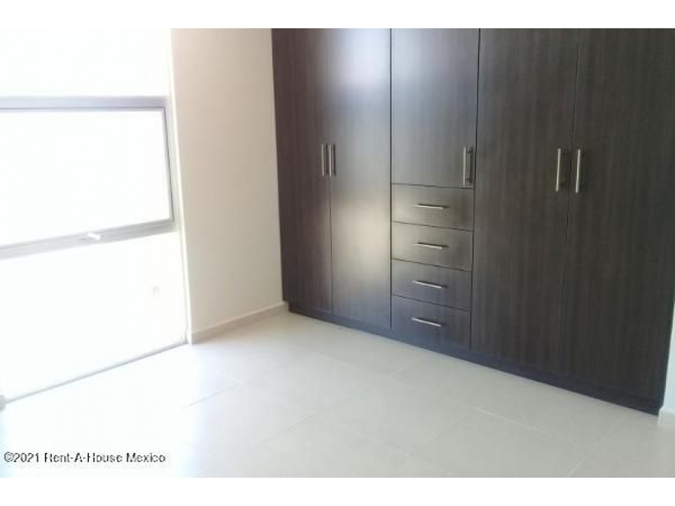 VENTA de departamento de 2 recámaras, en Cimatario